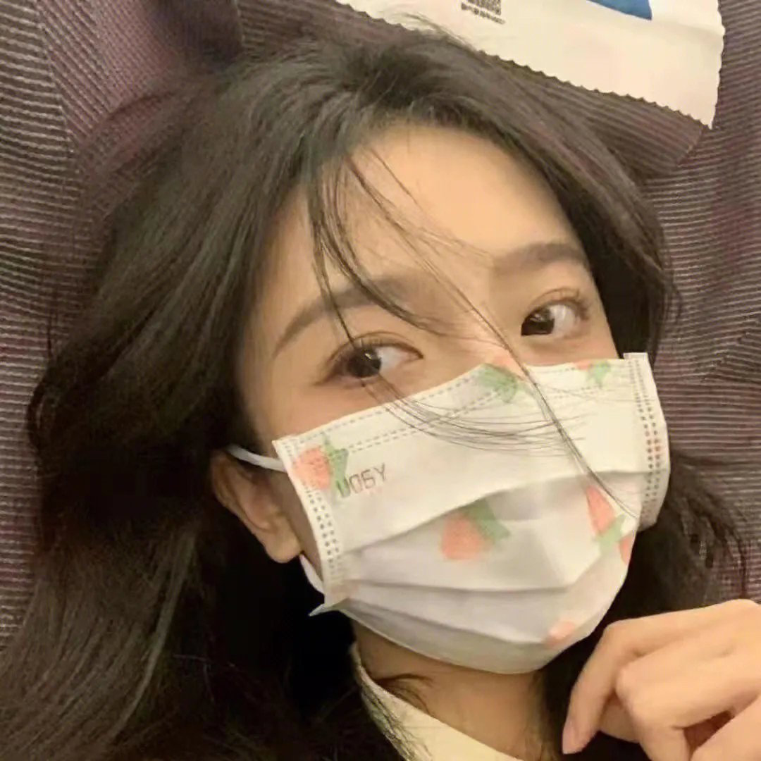 捡到美女剑仙后我逆袭了